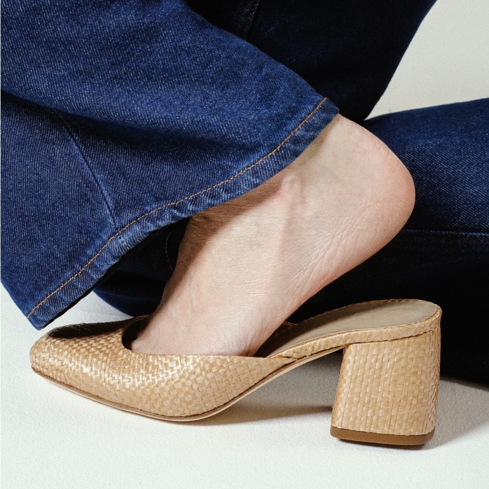 Excellent condition: Amélie Pichard BB Mules in Raffia